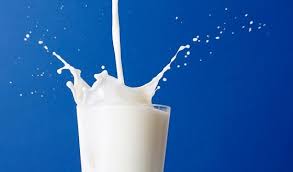 Baru tahu, Ternyata susu miliki dampak yang tidak baik untuk kulit