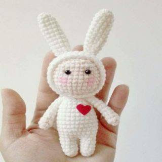 PATRON GRATIS MUÑECO CONEJO AMIGURUMI 31916