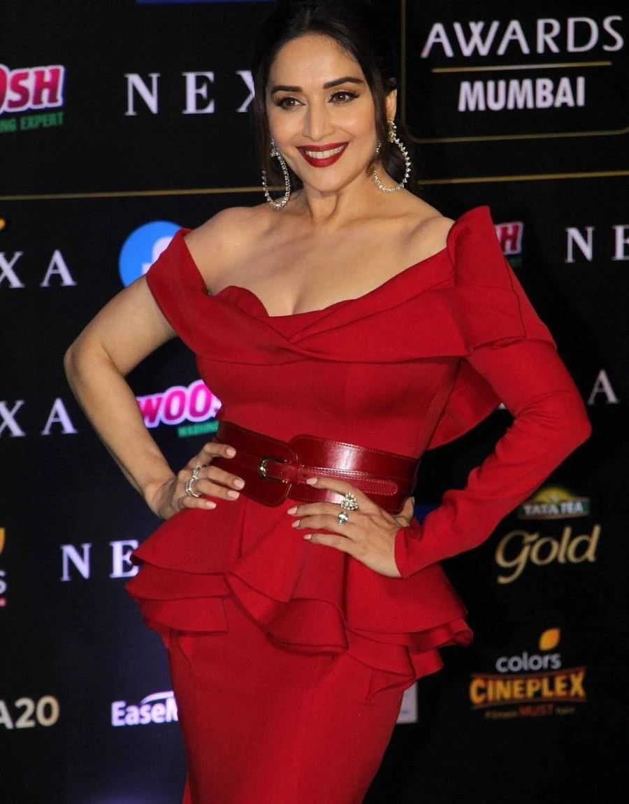 Indian Model Madhuri Dixit At Green Carpet Of IIFA Awards