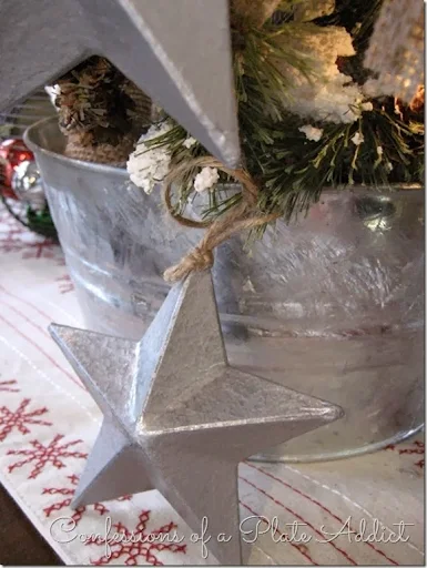 CONFESSIONS OF A PLATE ADDICT DIY 3-D Galvanized Stars