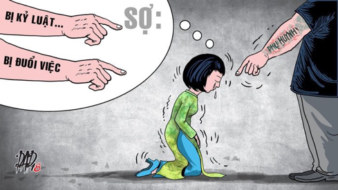 Cô giáo nhung quỳ gối xin lổi phụ huynh