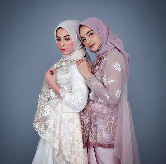 41 Model Kebaya Muslim Brokat Syari Modern 2020 Galgado
