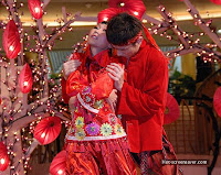 couple during chinese new year