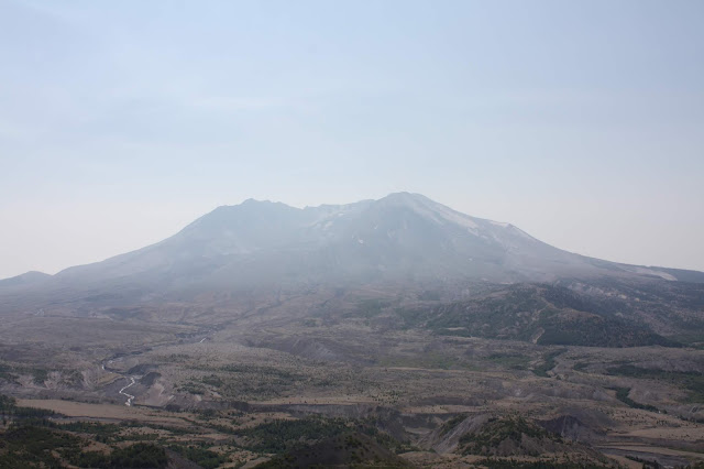 Amazing views showing the dramatic side of nature at Mount St. Helens National Monument