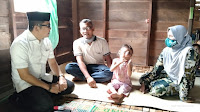 Ketua DPRD Madina Besuk Anak Balita Penderita Benjolan Diwajah