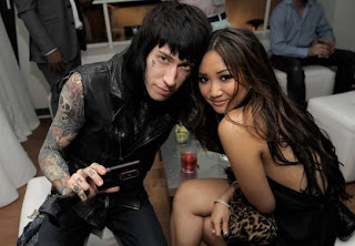 trace cyrus and miley cyrus