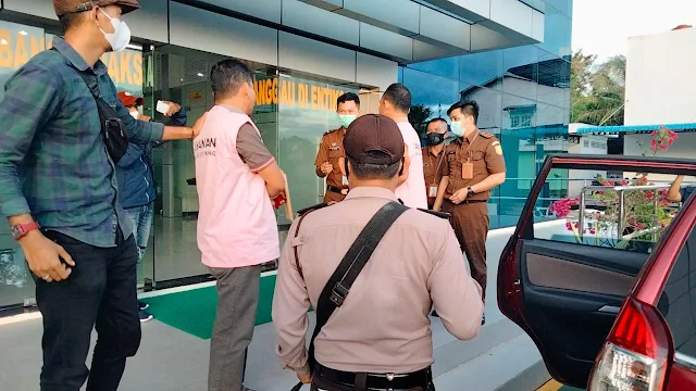 Cabang Kejaksaan Negeri Sanggau di Entikong Tetapkan 3 Tersangka Dugaan Korupsi APBDes Semongan
