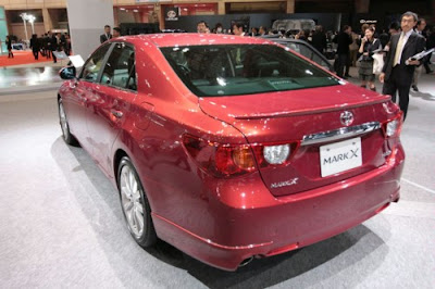 Toyota Launches Redesigned 2010 Mark X in Japan