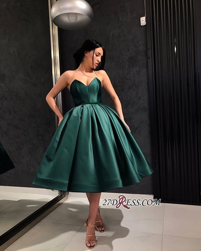 https://www.27dress.com/p/elegant-sweetheart-short-prom-dress-online-108618.html