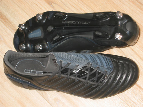 Adidas Predator Kinetic? Posted by Footy Fanatic at 12:00 AM