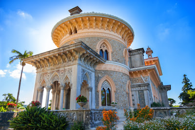foto da fachada do palácio de Montserrat  