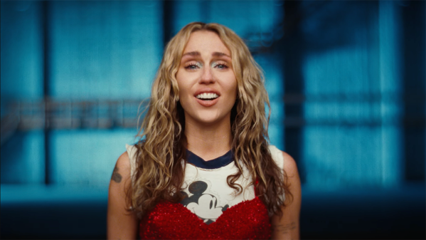 Lirik Lagu Used To Be Young - Miley Cyrus
