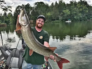 in the spread muskie fishing cory allen videos musky