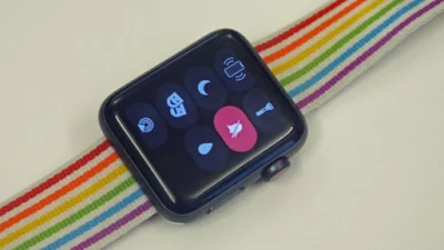 تشغيل الوضع الصامت على ساعة Apple Watch