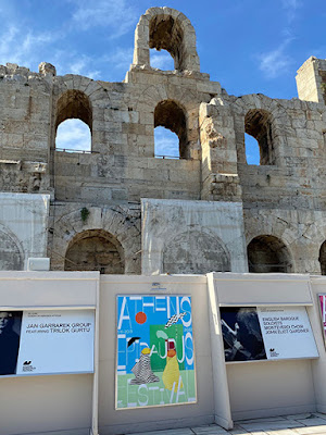 Werbeplakat für das Athens Epidauros Festival - Foto: Christiane Großimlinghaus