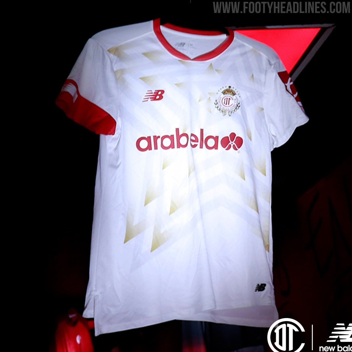 No More Under Armour New Balance Deportivo Toluca 2324 Home & Away