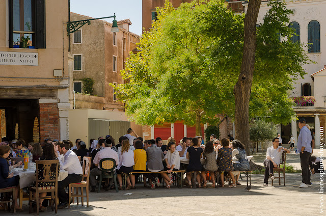 Campo Ghetto Nuovo Venecia barrio judio Italia turismo