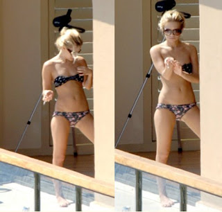 Mary-Kate and Ashley Olsen twins bikini images