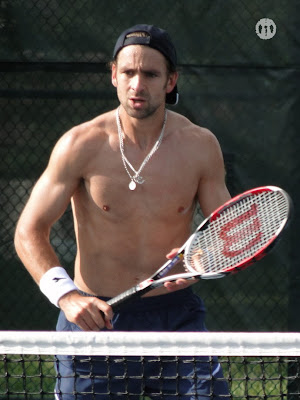 Nicolas Kiefer Shirtless at Cincinnati Open 2009