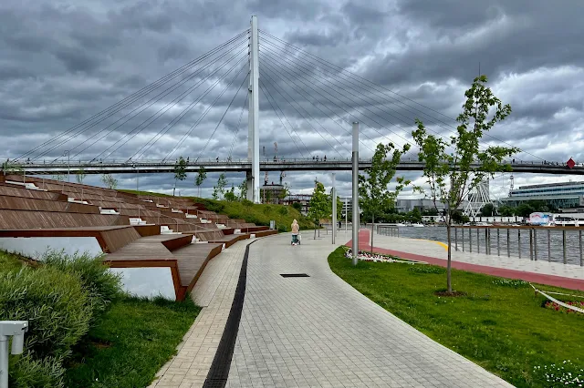Красногорск, Живописная набережная, Москва-река, Павшинский пешеходный мост