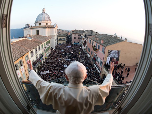 Saiba como será escolhido o nome do novo Papa