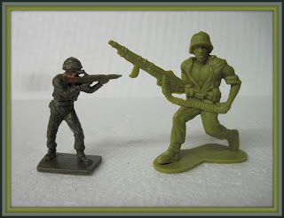 15cm; 50 PCS; Ackerman; Airfix; Army Guys; Army Set; Army Soldier Set; Army Soldiers With Bag; Army Troopers; Armymen; B65 035; Boys Toys; Code 1800; Code 1860; D&D Distributors; Debenhams's; Helmeted GI's; Henbrandt; Hing Fat; Ingram; JaRu; Keycraft; M60; Matchbox; PVCBH; PY38; Rack Toy Figures; Rack Toys; Rack Toys MIB; Rack Toys MOC; Rambo; Small Scale World; smallscaleworld.blogspot.com; Soldats De L'Armée; Soldiers; Storage Bag; Tamiya; TC-334; Tobar; TY235A; Uzi; WWII Americans;