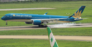 Máy bay Vietnam Airlines - Đại lý vé máy bay đi Nha Trang quận Tân Phú