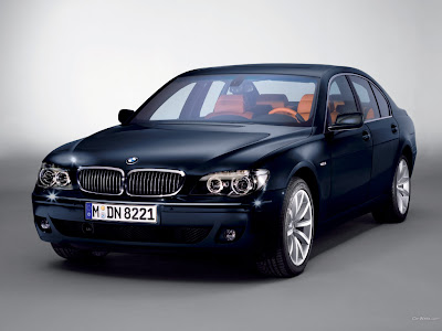 BMW 730i Pictures