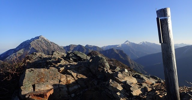 やぶ山をこよなく愛する登山ガイド 三ちゃんの山日誌 鋸岳募集