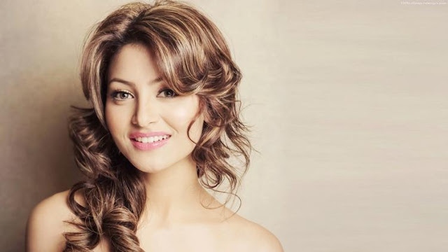 Urvashi Rautela latest photoshoot pics