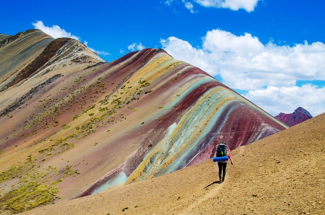 The Psychedelic Rainbow Mountains Of Peru Are Breathtaking