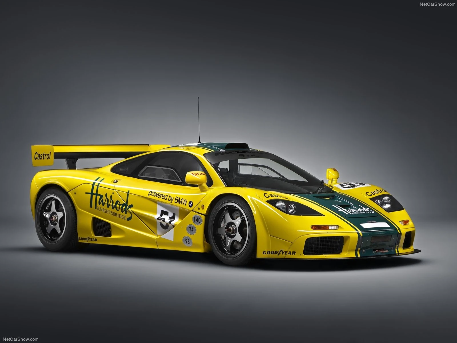 Hình ảnh siêu xe McLaren F1 GTR 1995 & nội ngoại thất