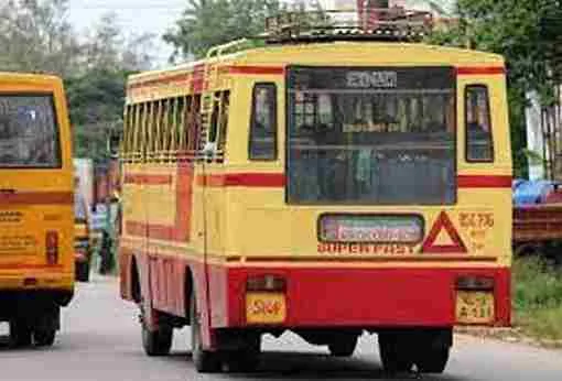 News,Kerala,State,Thiruvananthapuram,Local-News,KSRTC,Travel,Passenger,hospital, Bus staff rushed housewife to hospital due to a heart attack during journey at Thiruvananthapuram Nedumangad