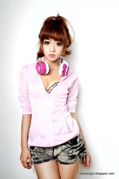 DJ QKate Qewi Cheung