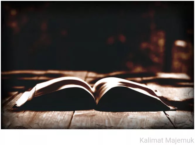 Pengertian Kalimat Majemuk, Ciri-Ciri, Jenis dan Contohnya kalimat majemuk