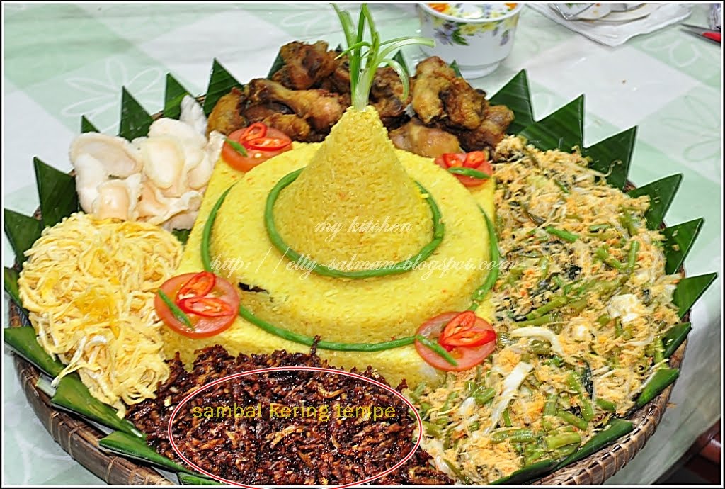 my messy kitchen nasi  tumpeng n resep sambel kering tempe