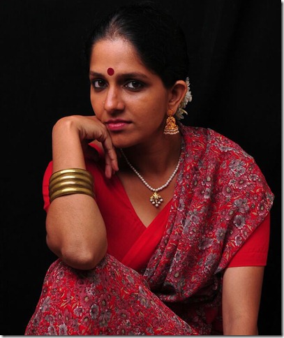 aparna_nair_cute_photos
