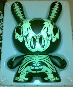 Kidrobot - Super Rare 8 Inch Dunny by Ron English