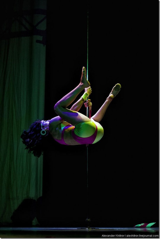 russian-pole-dancing-competition-20