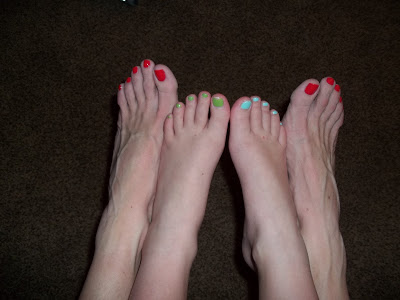 Mama Toes Daughter Toes OR aka Old Feet Young Feet