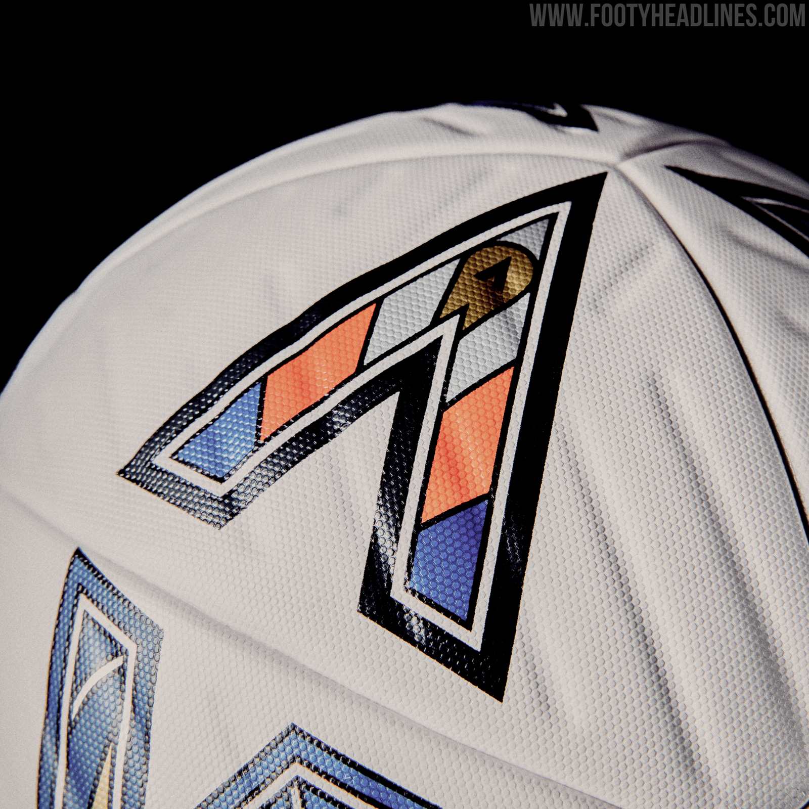 Puma EFL 21-22 Ball Revealed - No More Mitre After 45 Years - Footy  Headlines