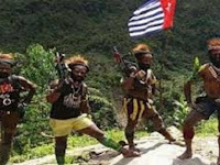  Mencekam Pos Polisi di Papua Diserang, KKB Mambabi Buta-Senpi Dirampas