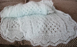 Orenburg shawl (IK2007)