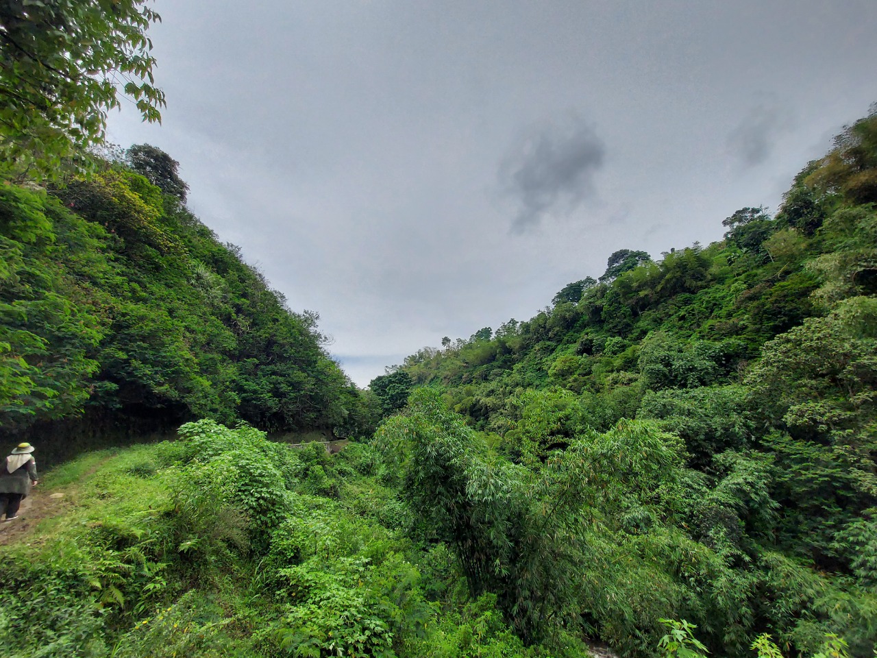 Curug Sawer Kacapi bandung barat