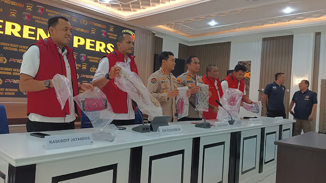 Konferensi Pers Polda Jambi dan Polres Tebo, Update Penanganan Kasus Santri Meninggal Dunia di Tebo