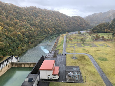 玉川ダムの下流側