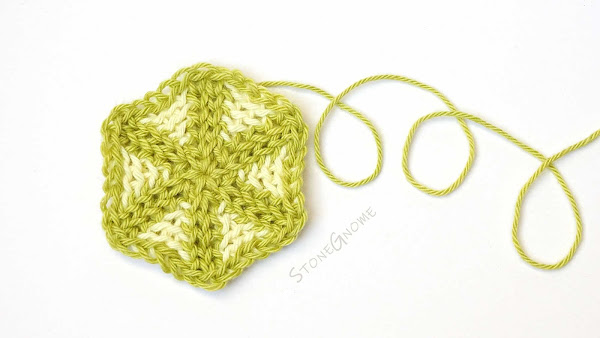 Tessa’s Triangles - Hexagon crochet pattern