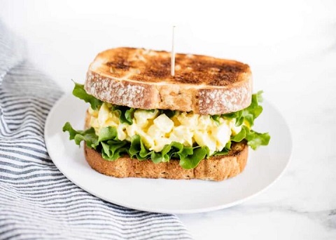 EGG SALAD SANDWICH