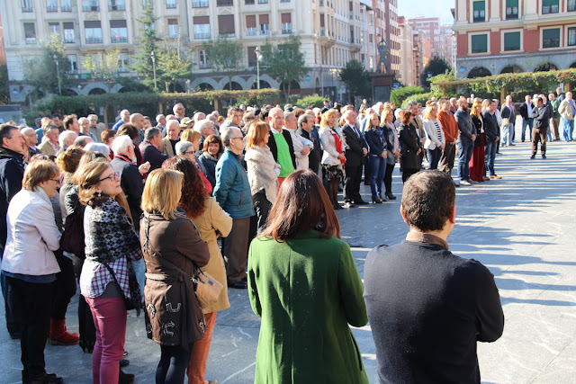 Concentración contra los atentados en París en noviembre de 2015