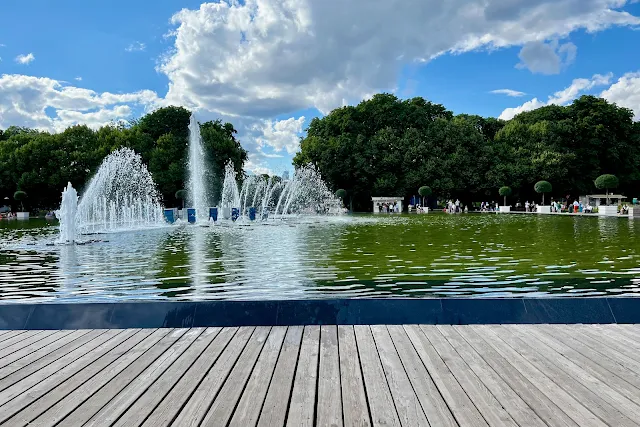 Парк Горького, фонтан «Светомузыкальный»
